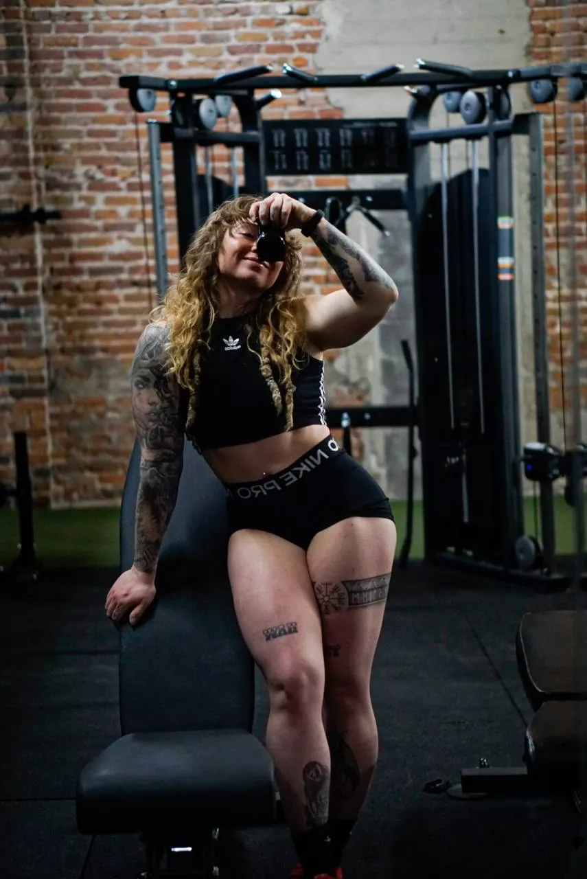 liz posted by LizAnne1995