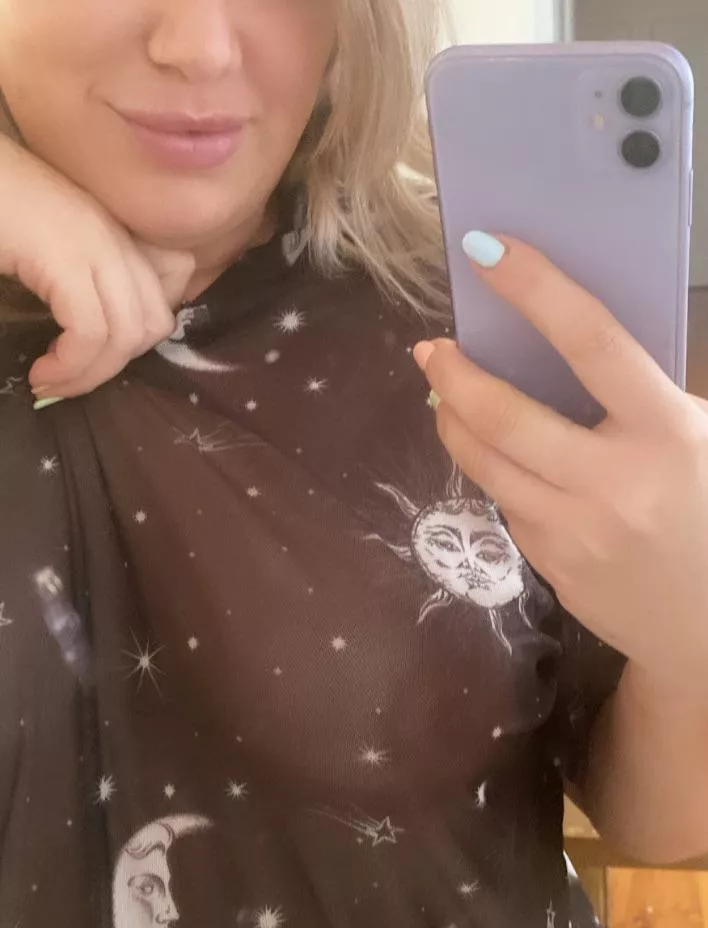 No bra preferred 😛 posted by General_Bath_2235