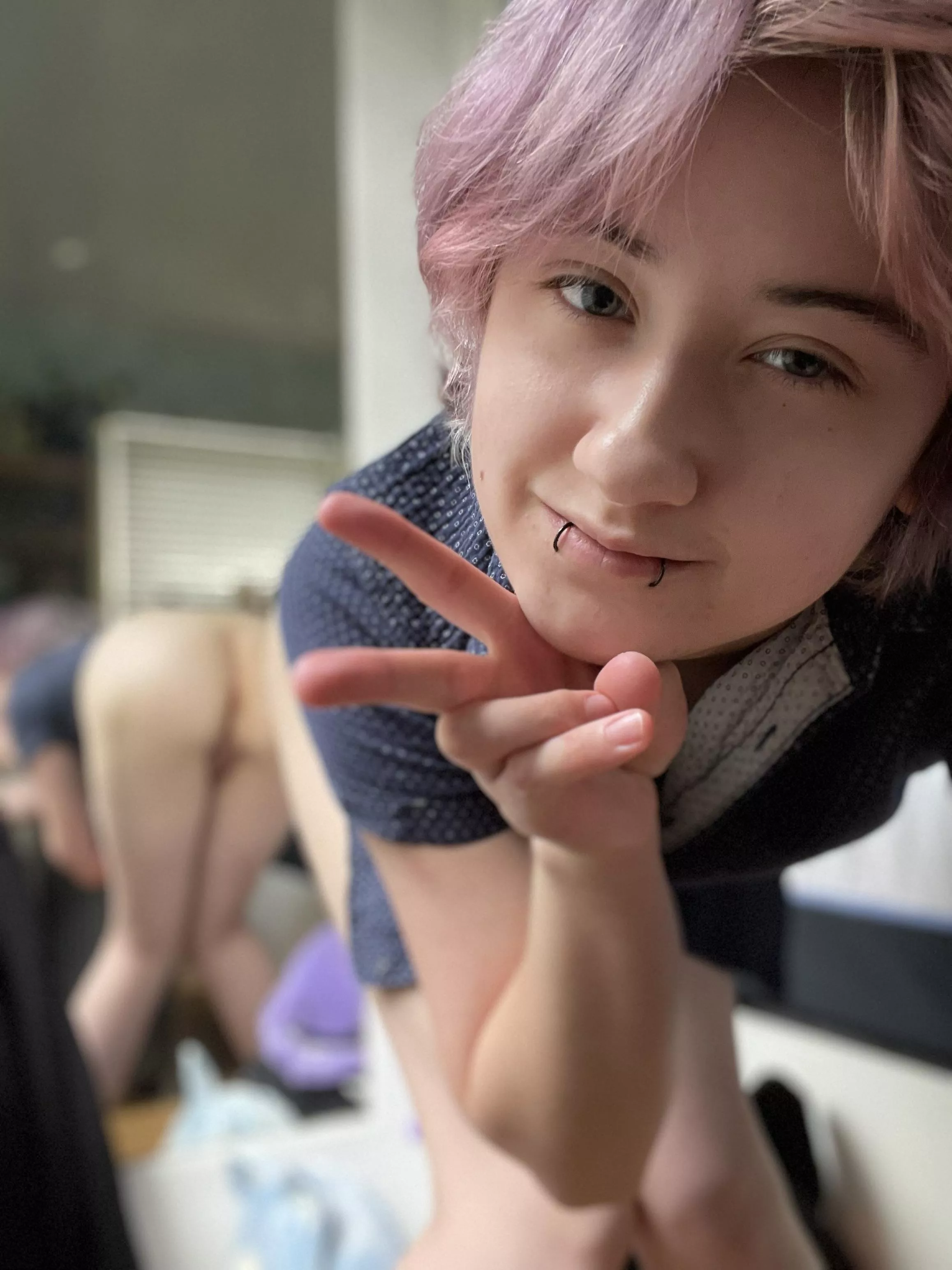 nothing to see here, just a boi getting ready for work 😌 posted by cvntboiii