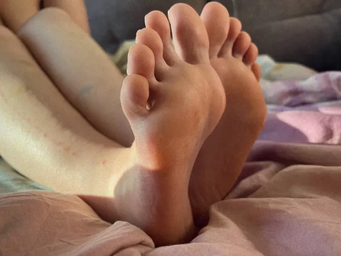 Only for true connoisseurs of heels by daftmonkexcel