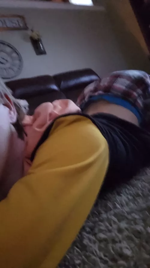 Please fuck me~ Comments will get DMs~ by Phatty678