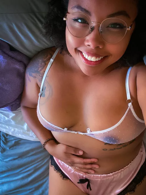 POV I'm sending you pics to distract you at work by ani_astra_x