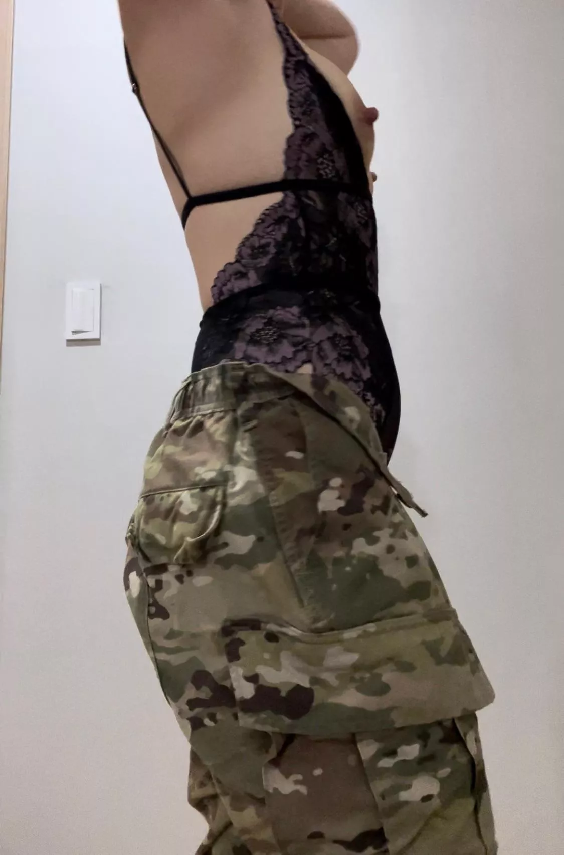 🫡 still haven’t found anyone where I’m stationed 🫣 posted by twoscoopshooah