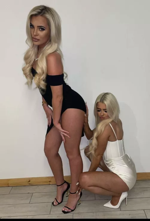 Tap that ass! by Littlefriend22