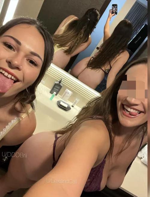 What girls are really doing while they’re getting ready to go out 😈 by LexiandCali