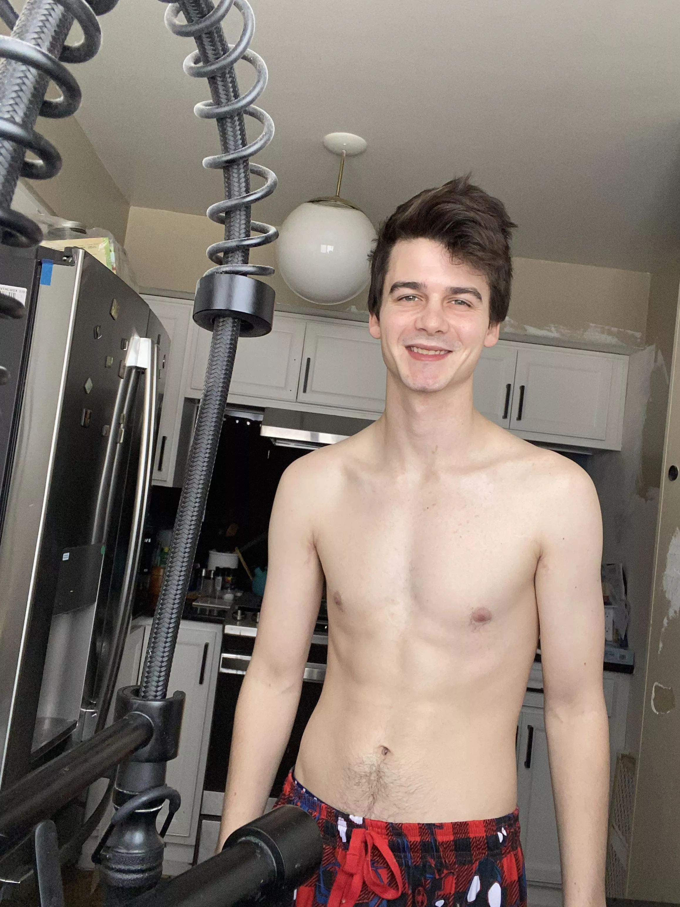 Who doesn’t love a cheesy smile posted by doggy_doggy_me_now