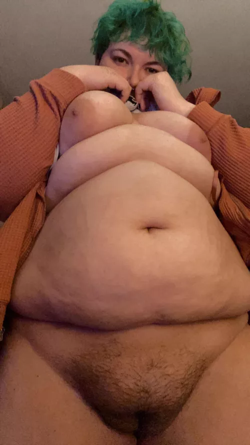 You know those days when suddenly it’s 1030pm and you haven’t done anything but now you’re suddenly horny for no real reason? by Chisanaichi