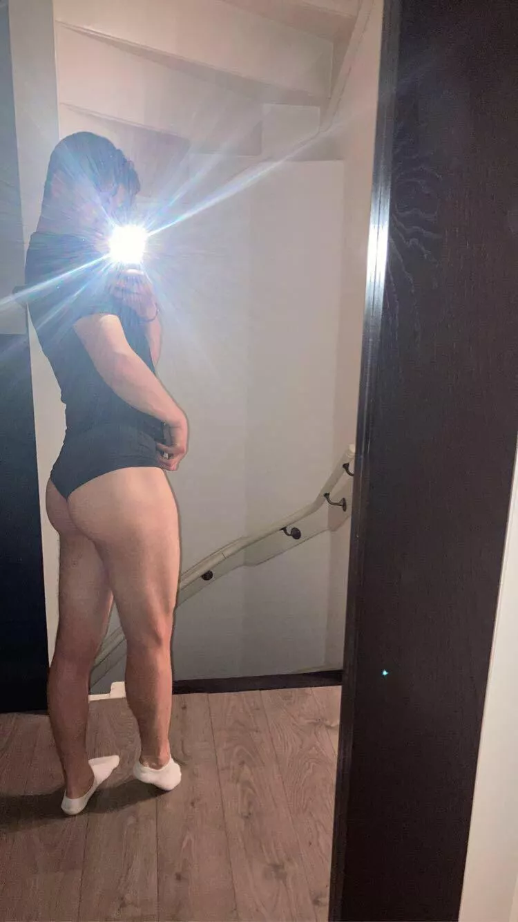 (23) Dutch slutty bottom posted by Lhxndrkxx