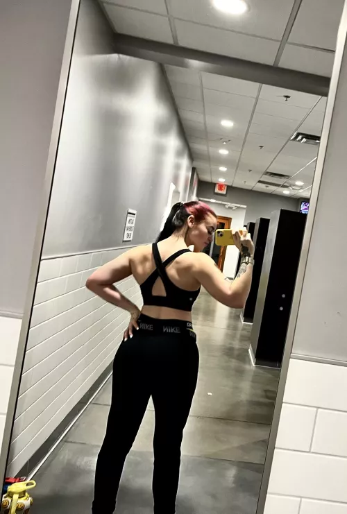 Back is in progress 🥴 by aphrodites_ashes