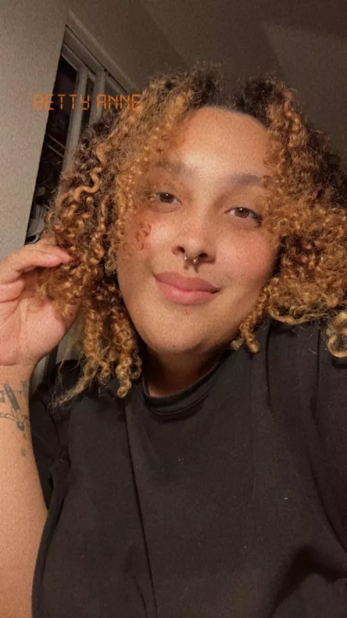 curlssss by bettieannie