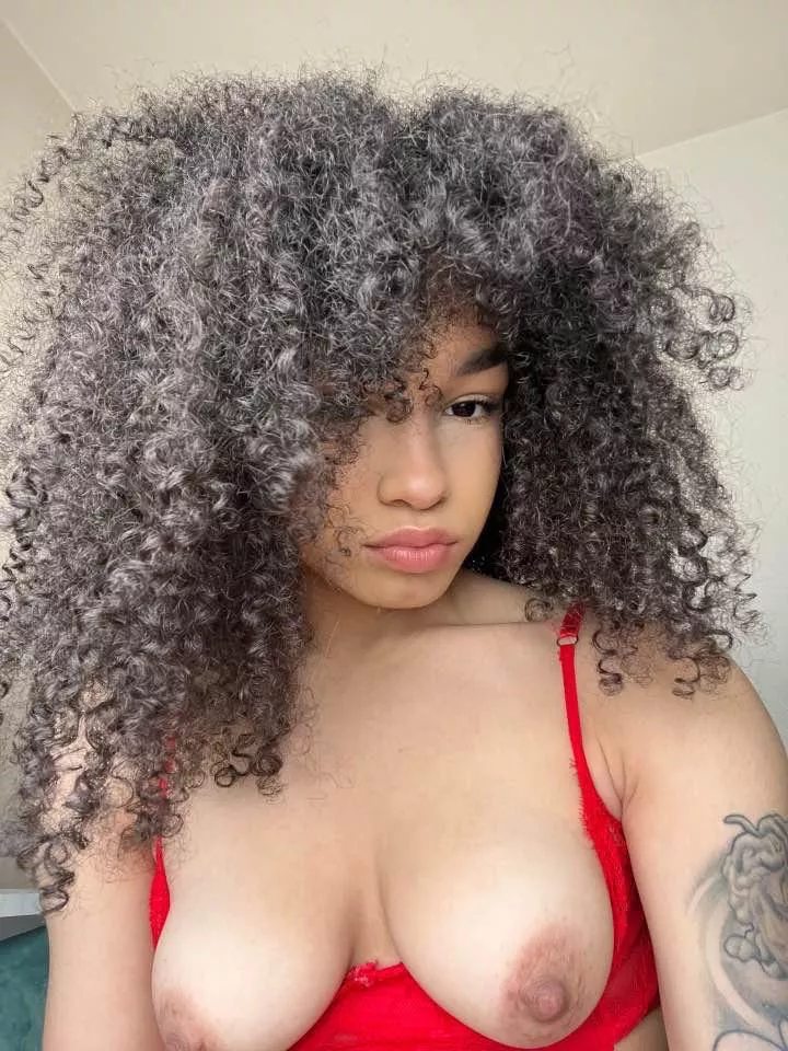 do they look suckable? posted by babyygxoxo