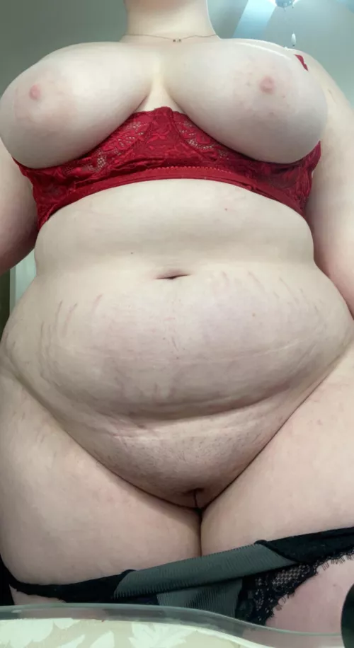 Eat me or fuck me? by Prettylildaisy1