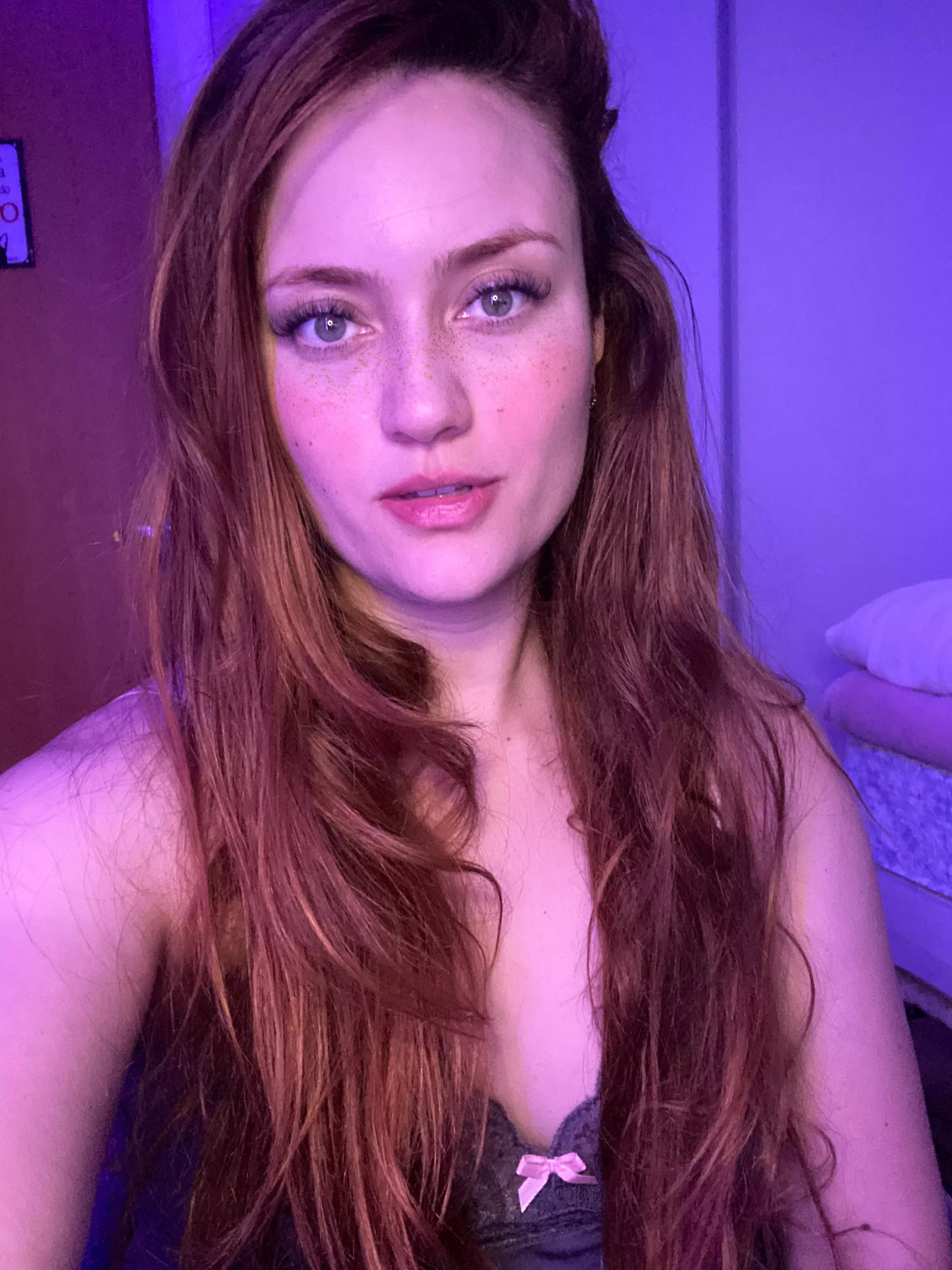 [f] happy Friday loved posted by Puzzled_MJ