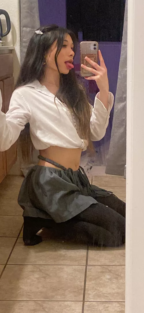 floor poses by SailorDae