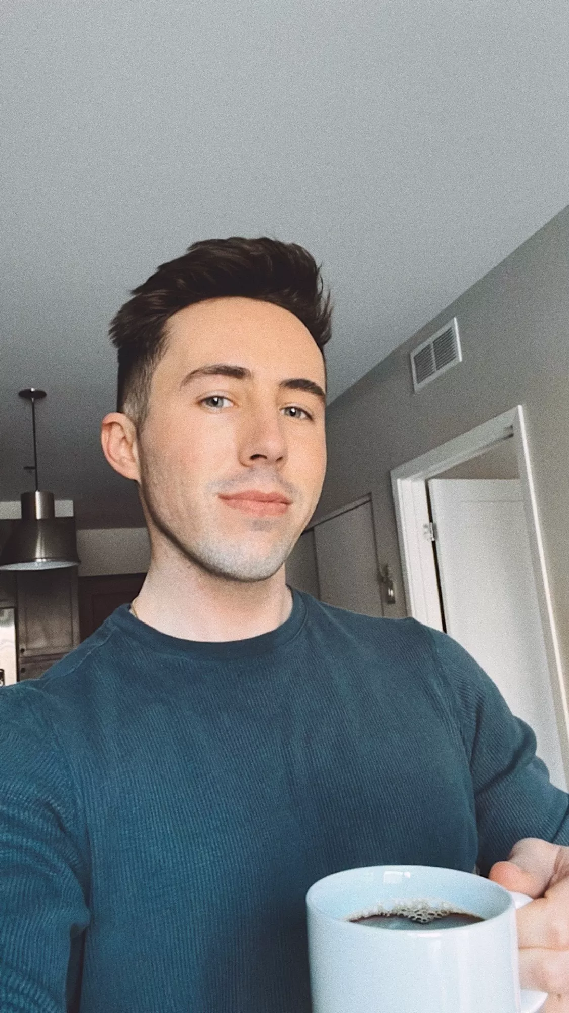 Happy Friday bros! posted by hey-cj