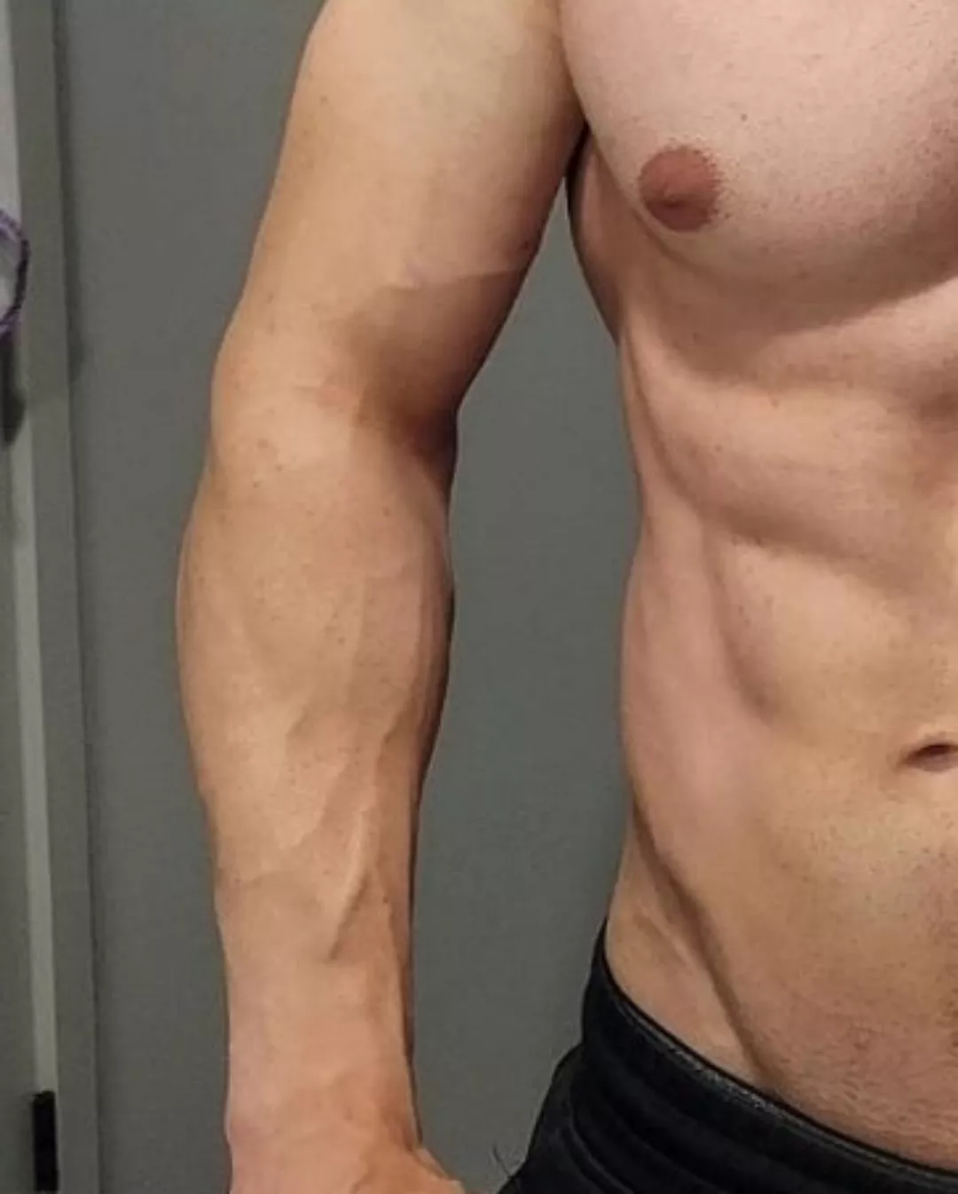 Have a good weekend 💙 posted by John_fitness91