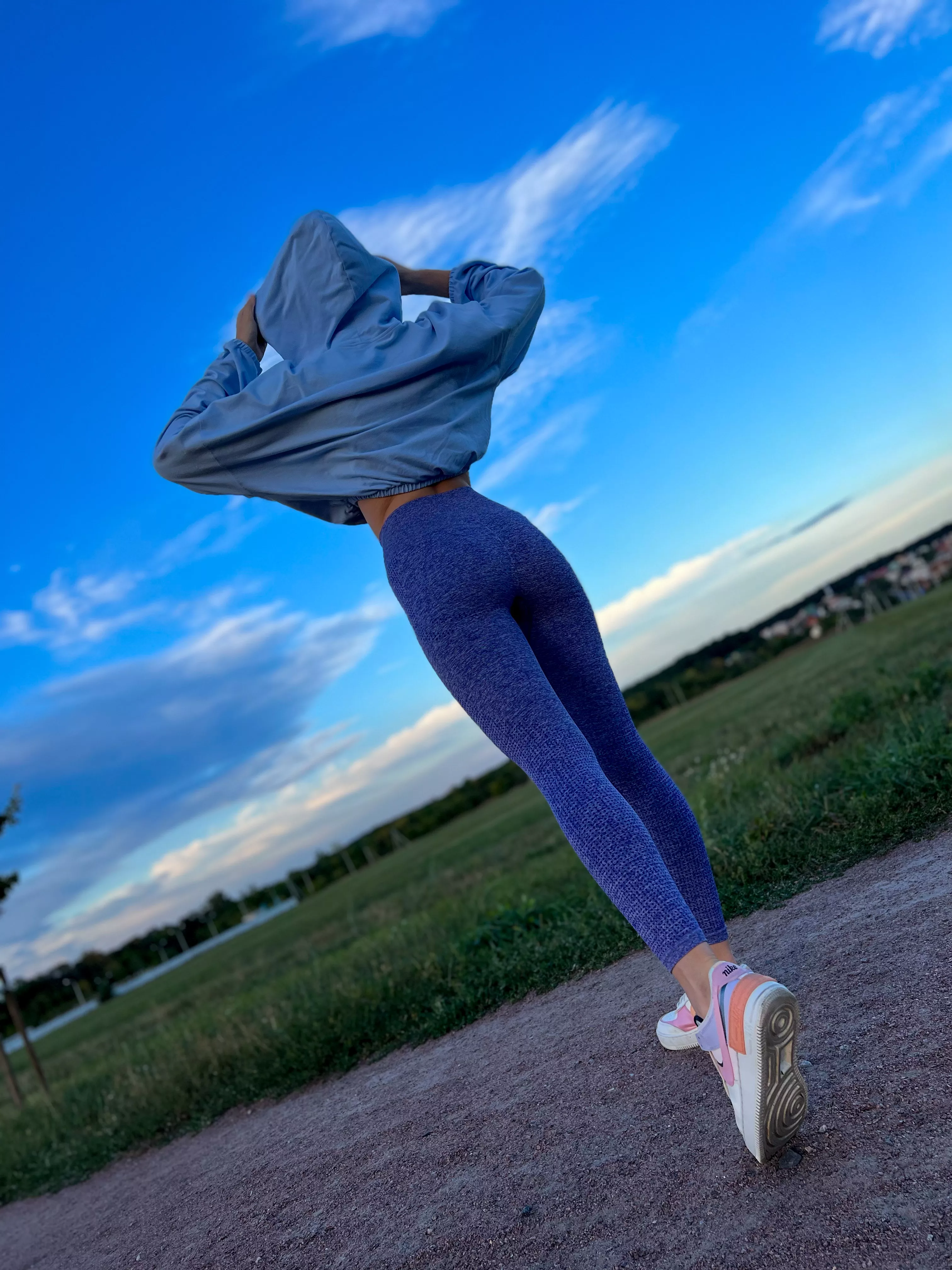 I like to go for a run in the morning posted by Miya-Miy