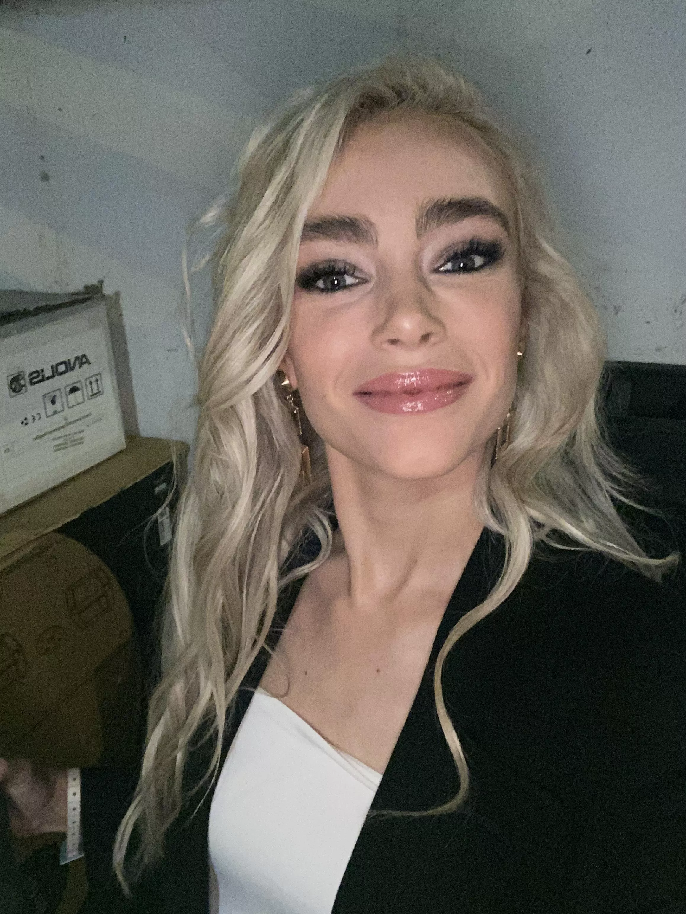 I love giving you a HARD day at work🍌🤭❤️ posted by chloestarrr