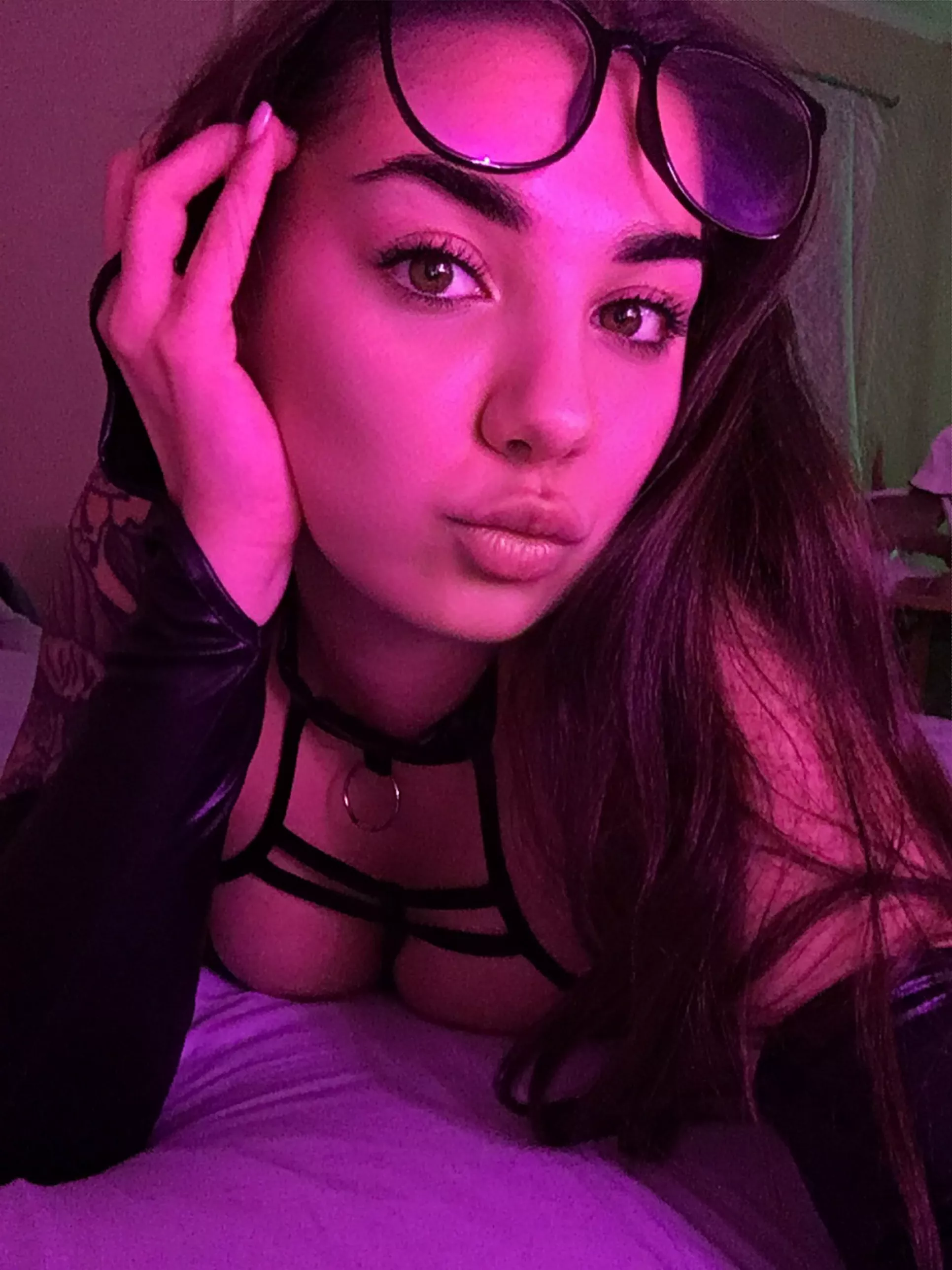 I'm always happy to show off for you posted by Fluid-Masterpiece827