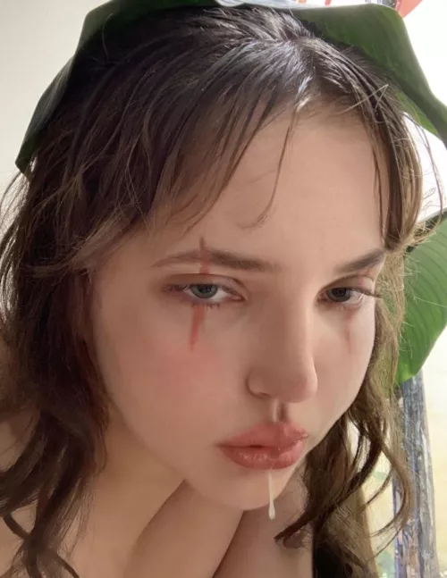 lipstick melting with my drool ♨️ [oc] by nianioforever