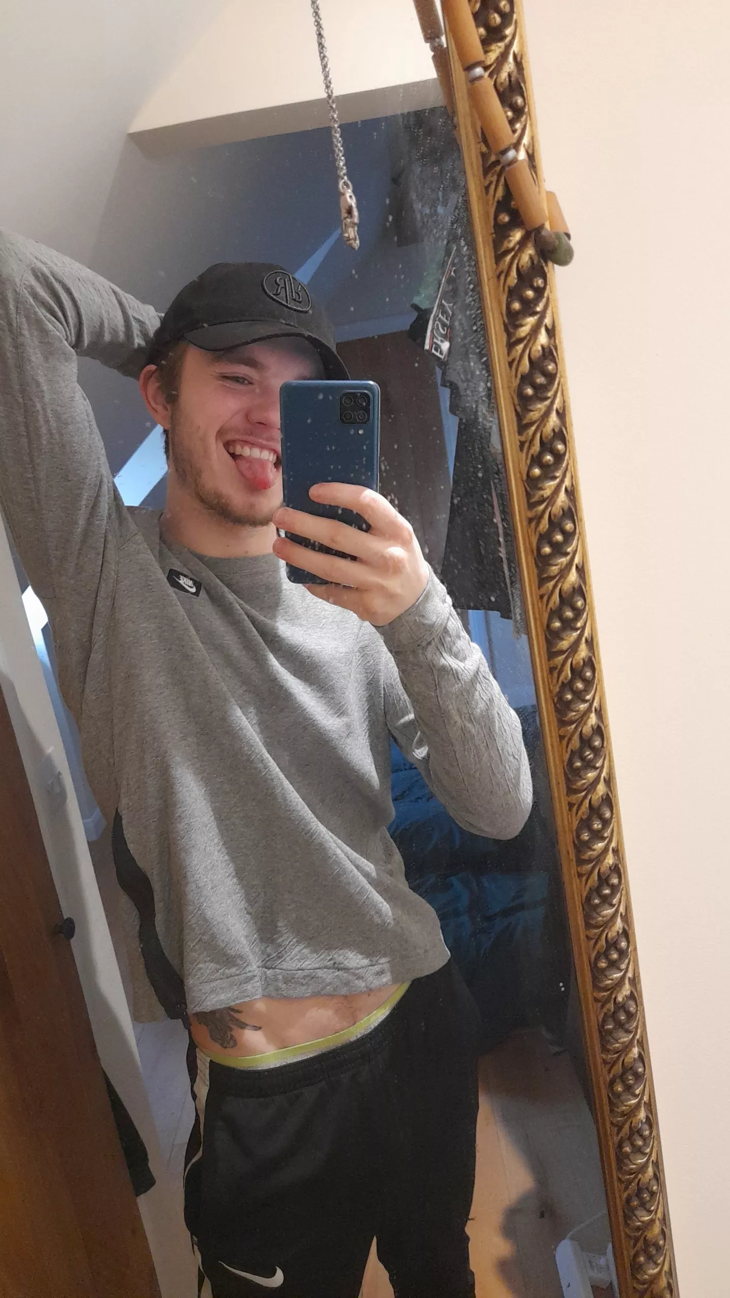 Messy hair day? Hide it with a hat 😅 posted by BrbMakingACuppaT