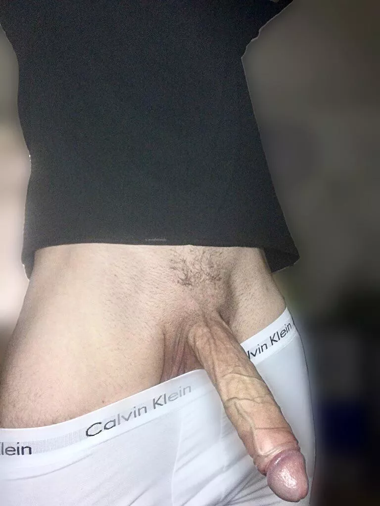 My 9+ inch arrow. And I like to shoot it 😝 posted by anonbritmale