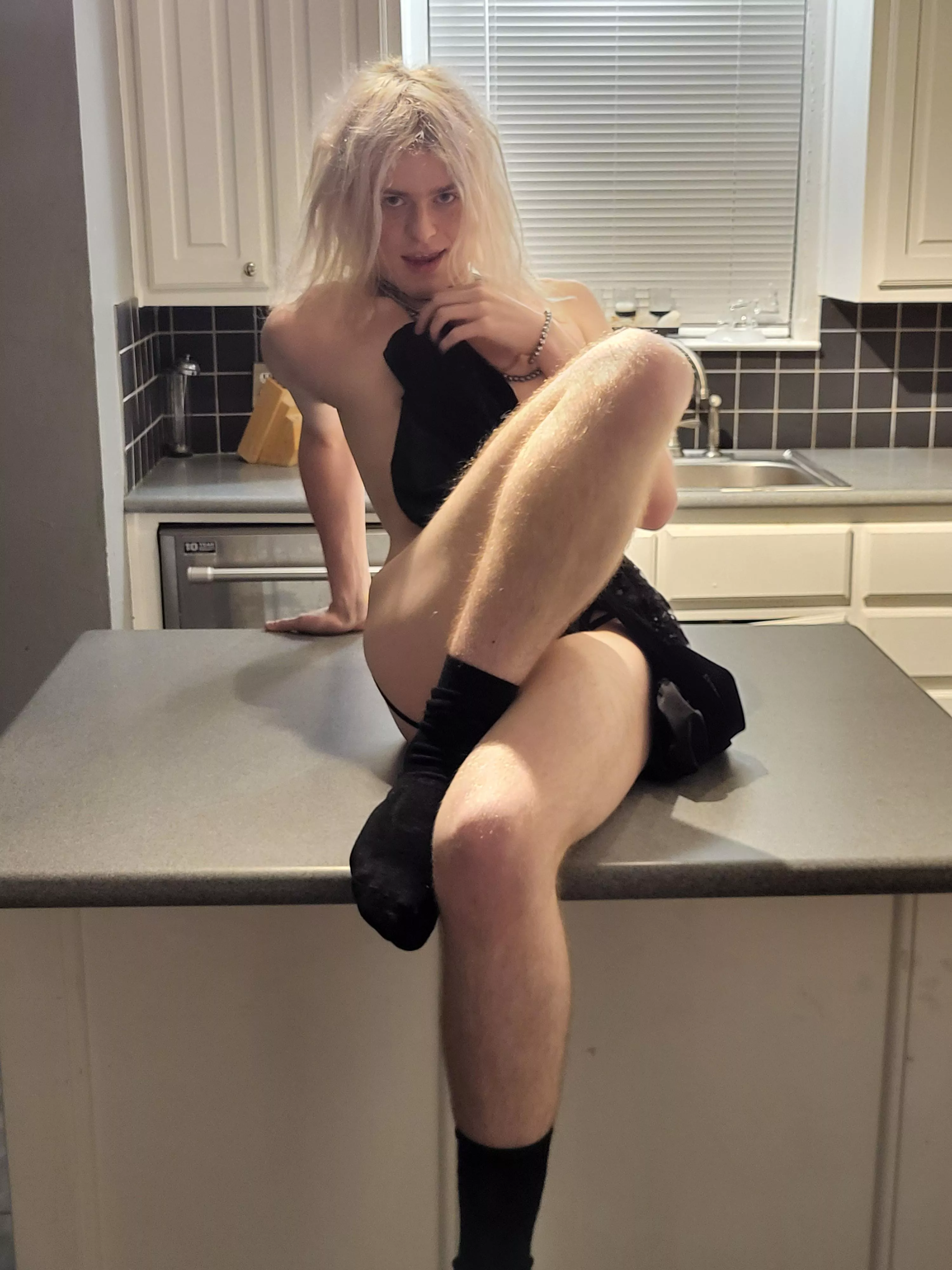 pent up housewive posted by SmokexAsh