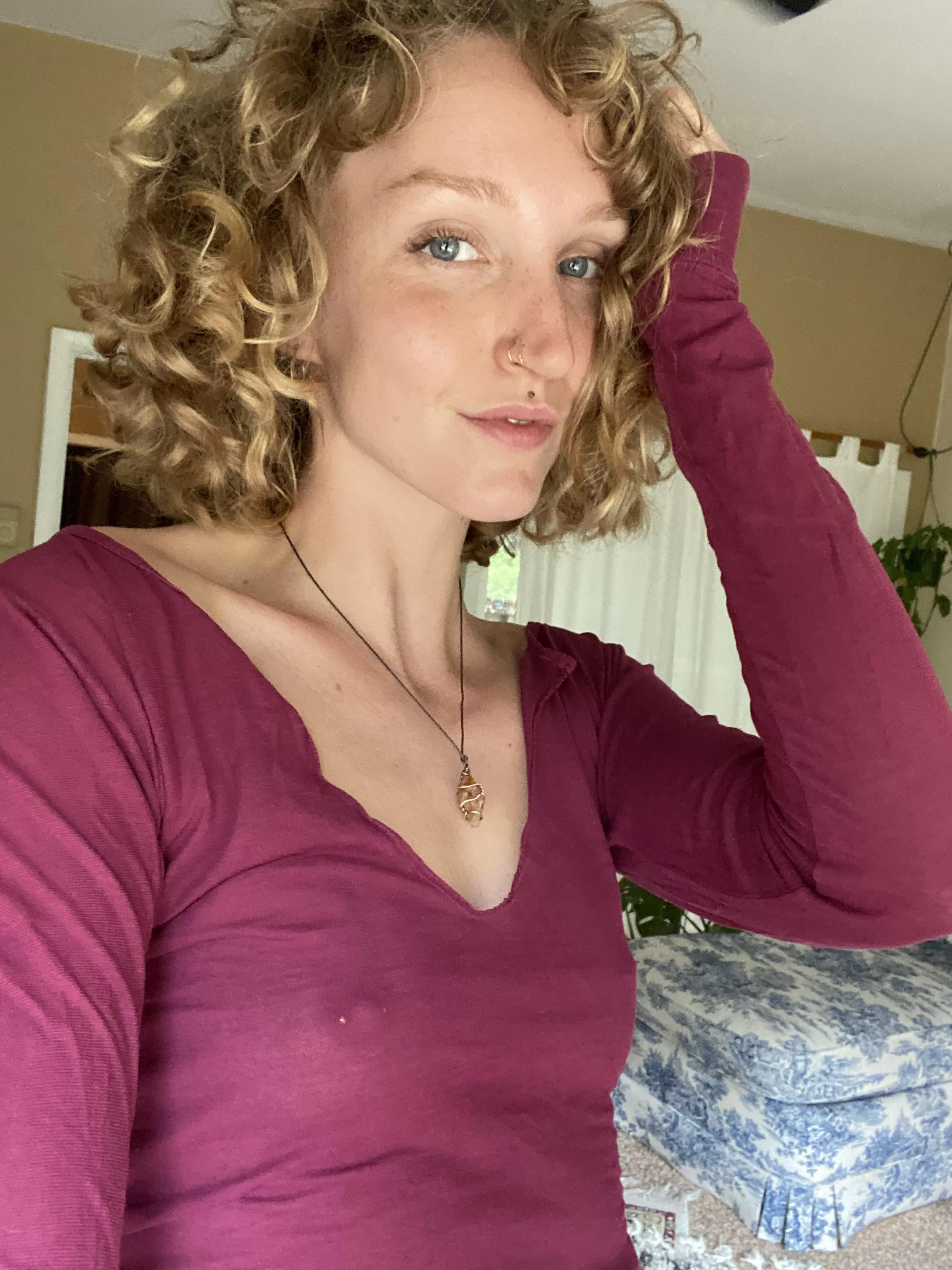 pushing the limits of what i can go out in :P posted by serafinasky