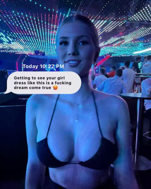 Text message from your best friend while he’s at the club for the first time with your girlfriend by bfgf_throwaway123