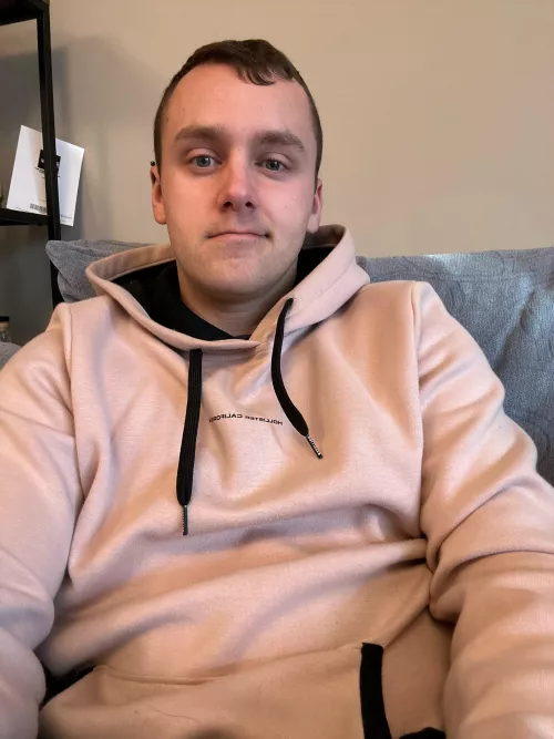 Time for a chilled day by Thatblokeingreen