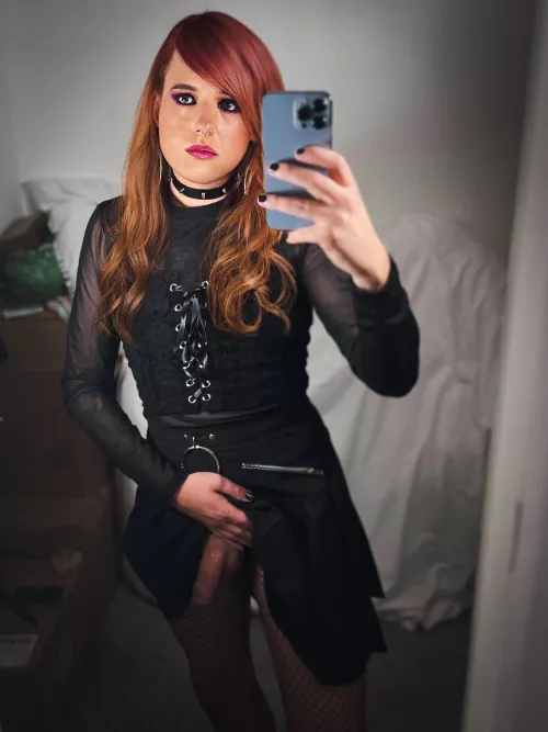 We’re on a date at the cinema and you slide your hand up my skirt to find something unexpected… wyd? by spilledmypizza