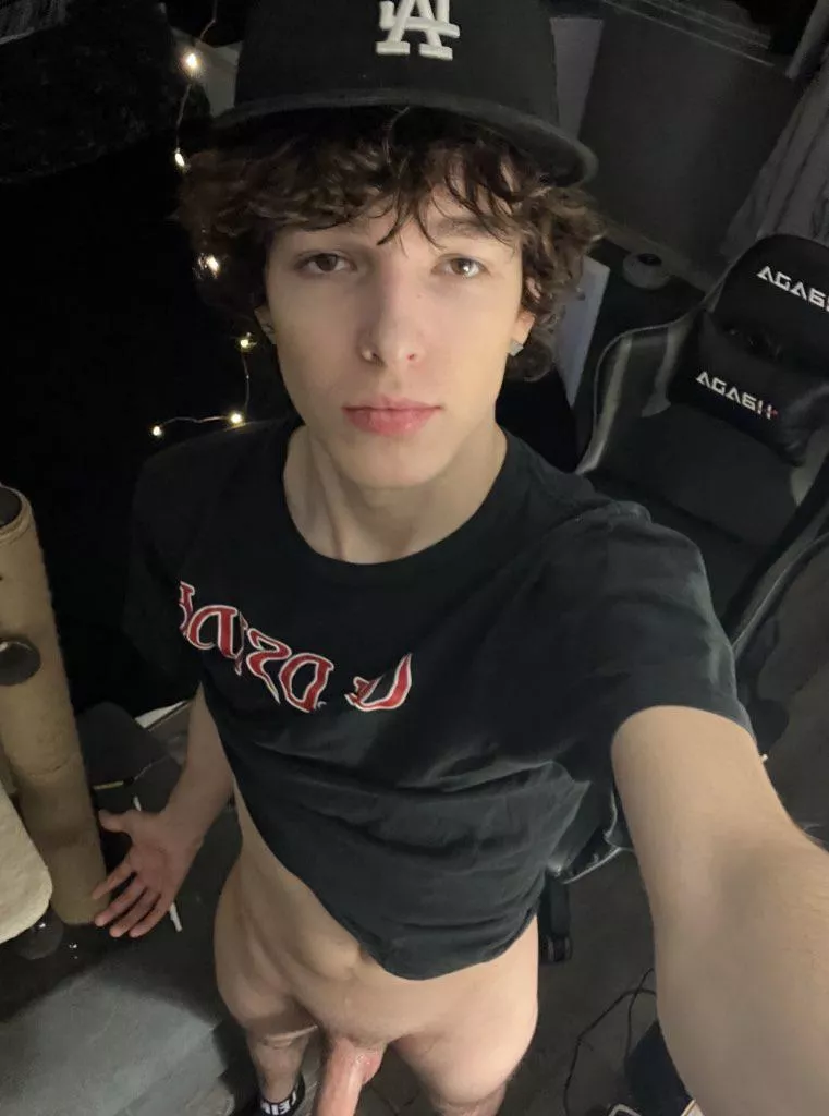 who wants it? posted by xyamylo