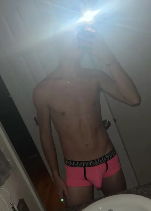 20 m USA looking for DL hot guys to jerk off with, add me Triston5746 by Fit_Corner770