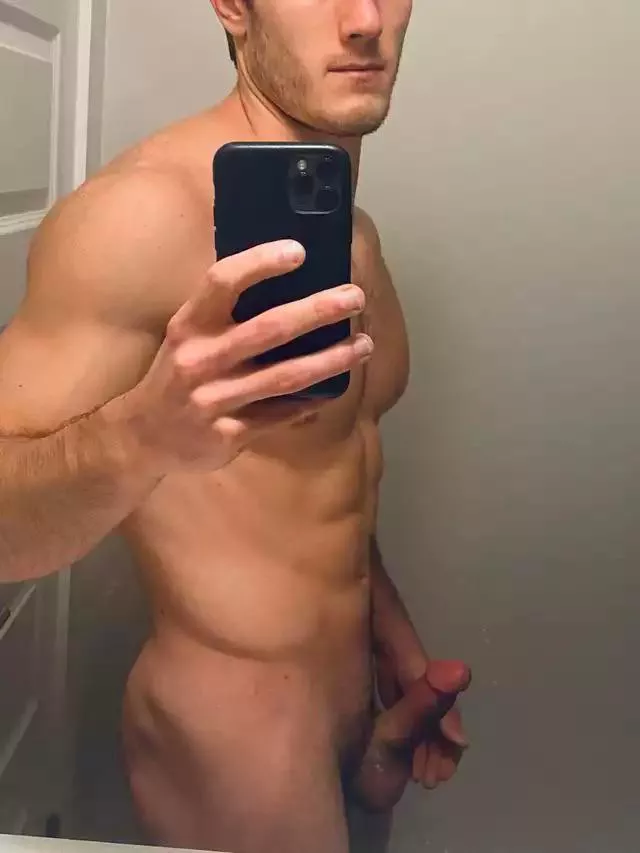 29 collecting gym bottoms. Send red and purple for response snapcracklep0op posted by Time_Apart5078