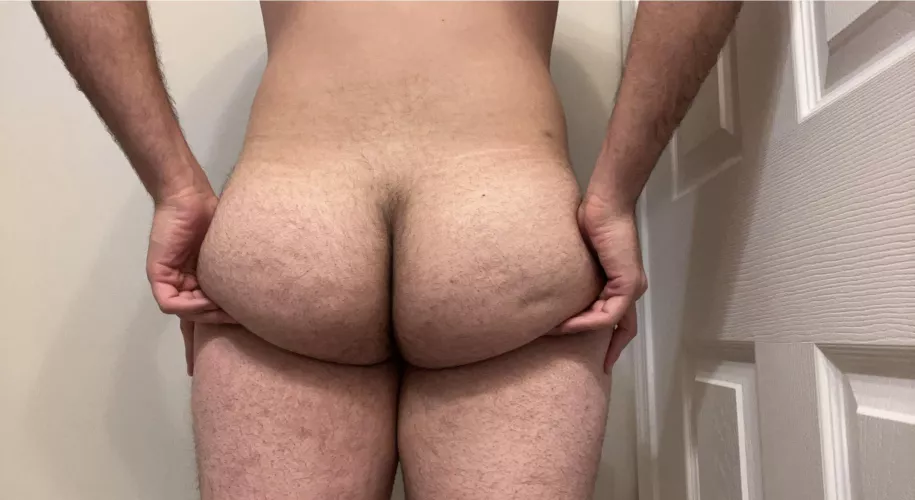 Come give it a smack by Yungswen