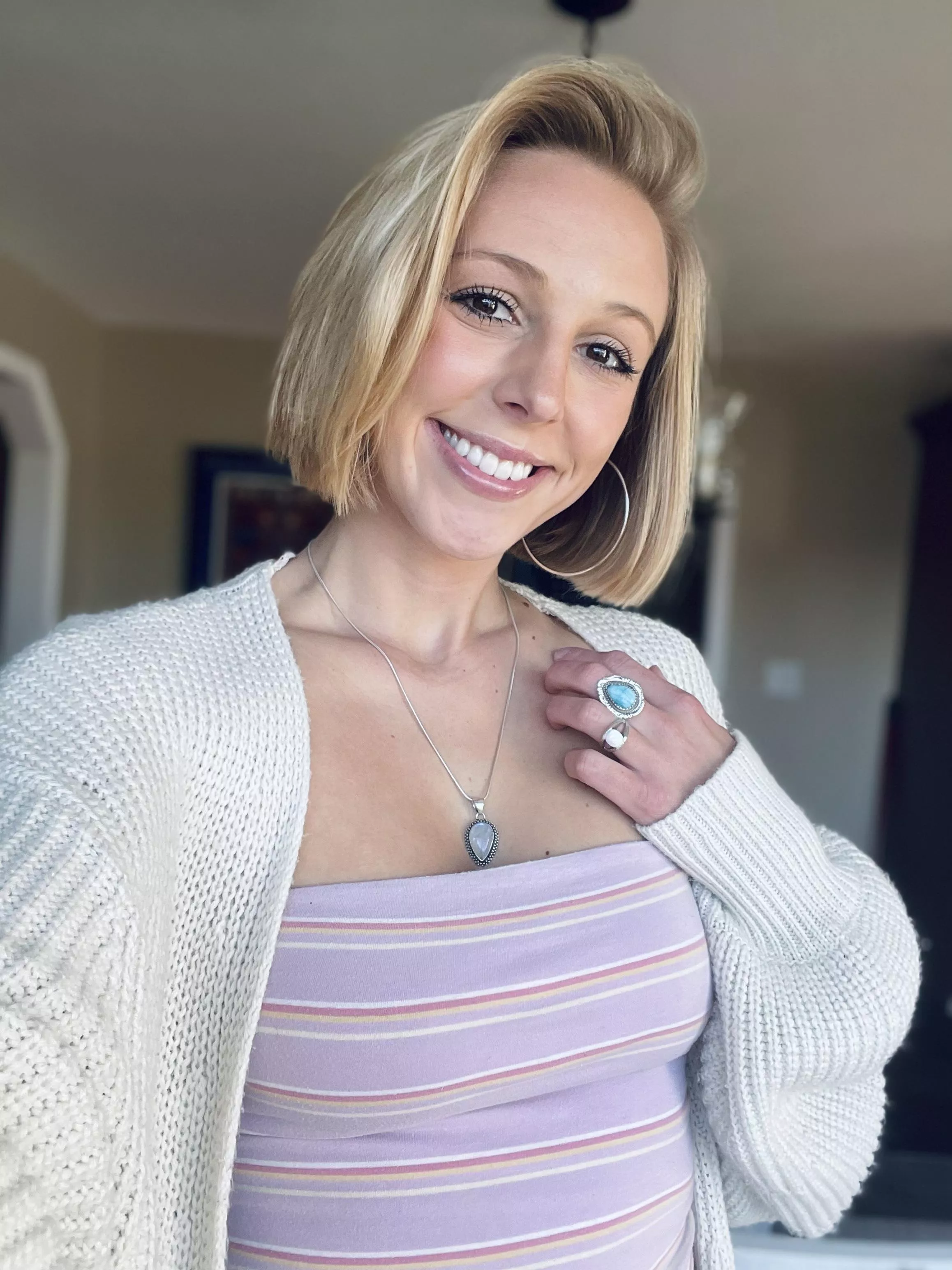 Do you like fucking with girls with short hair?? Colorado posted by lovelylo316