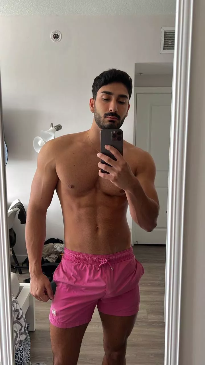 do you like my pink underwear? 😉 posted by EthanShreds