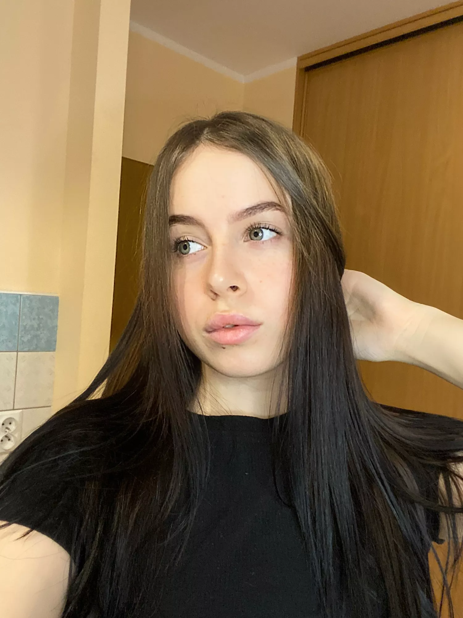 Don't need to be slutty to seduce you posted by ugxumekolk