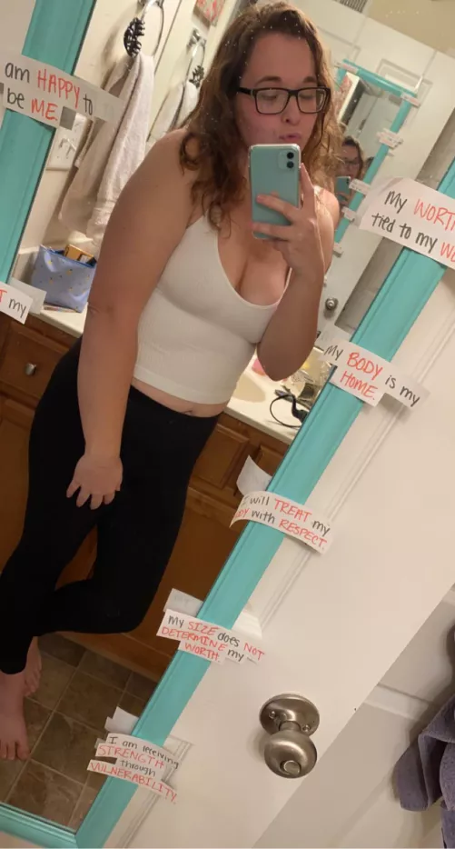 Happy Friday babes! by mxjordane