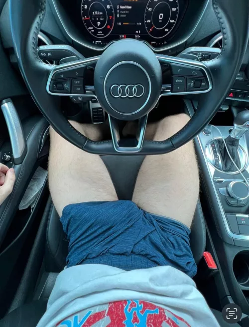 hop on let me give u a ride by alexvain