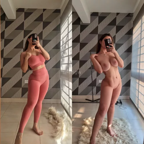 I took off my clothes to show off my tummy [IMG] by irisgw