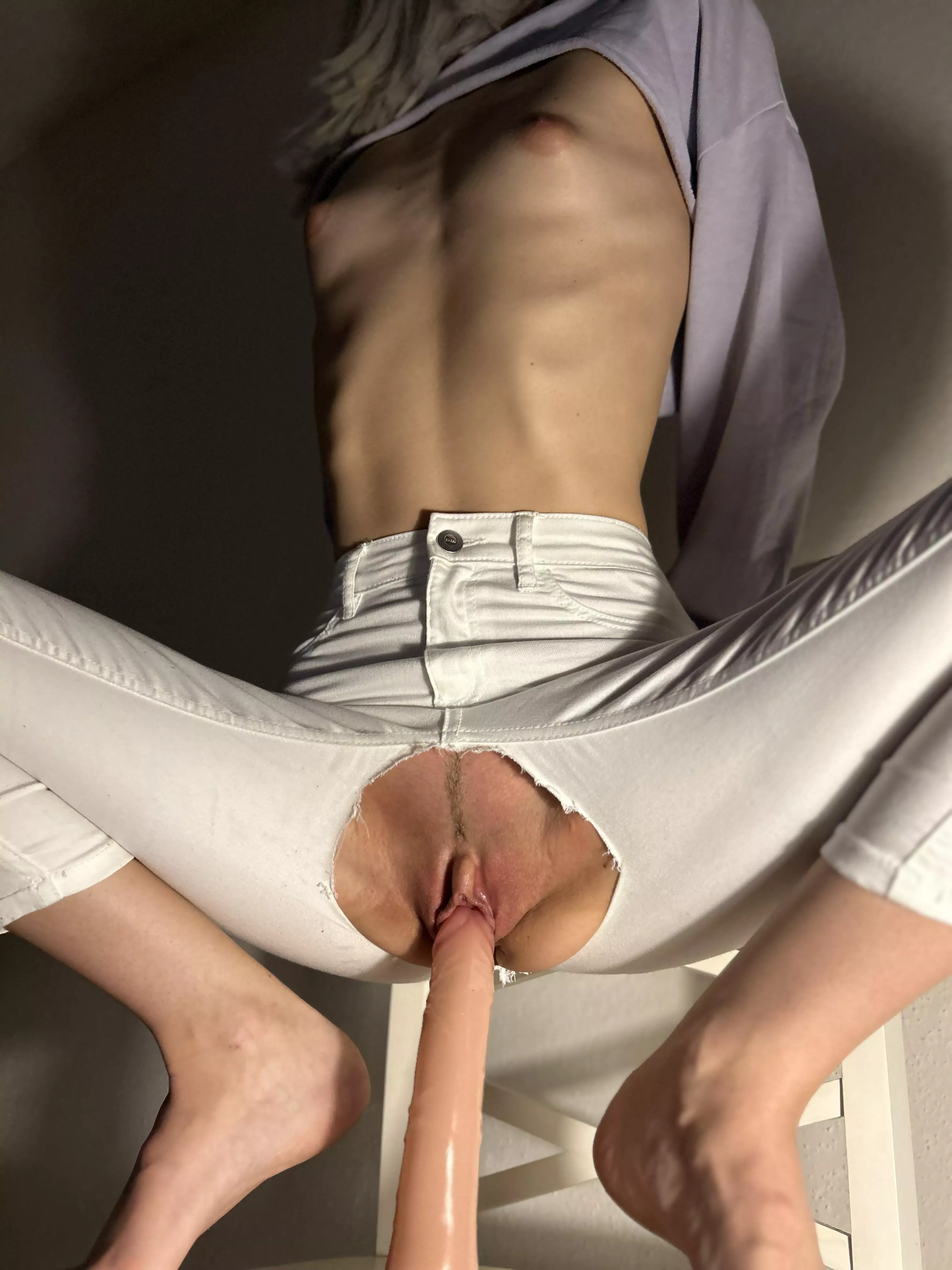 I’m tiny but I can play with big toys posted by skinny_slutty_teen