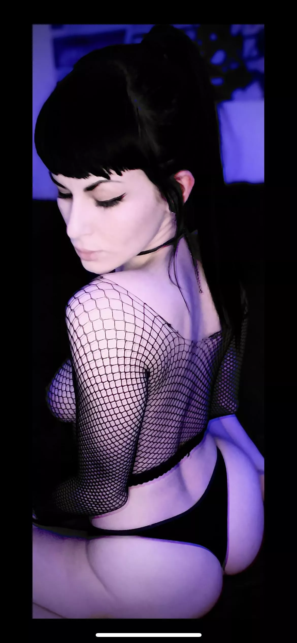 Insta- @alestarose13 posted by RoseIvy13_