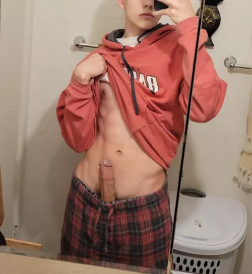 Keep that thang on me by Sad-Treacle5567