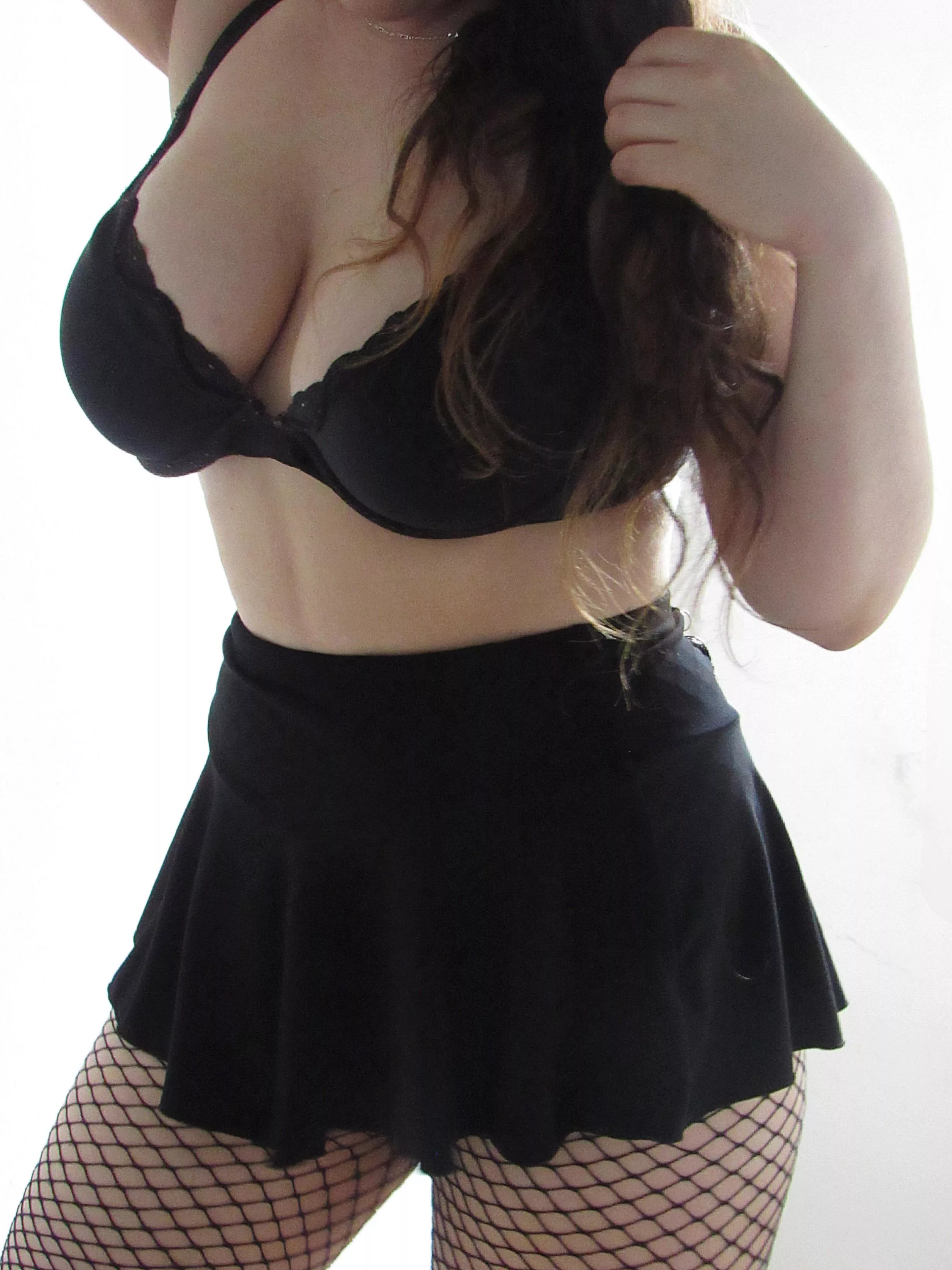 Like my fishnets?☺️ posted by LovelyAnaOF