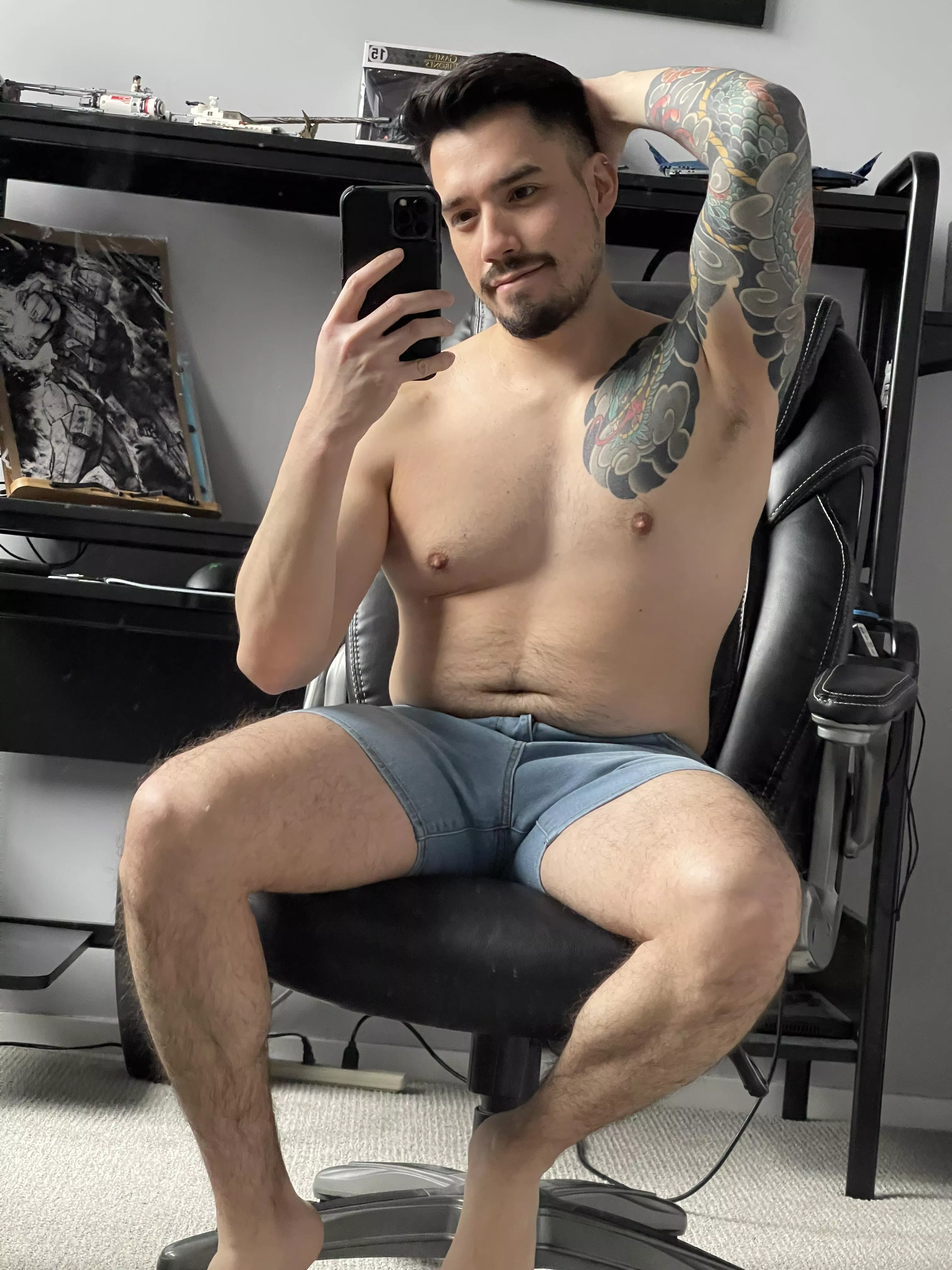 Never thought I’d be a denim shorts kind of person posted by EverythingsOak