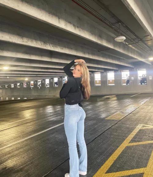 Parking lot by ResponsiveCock