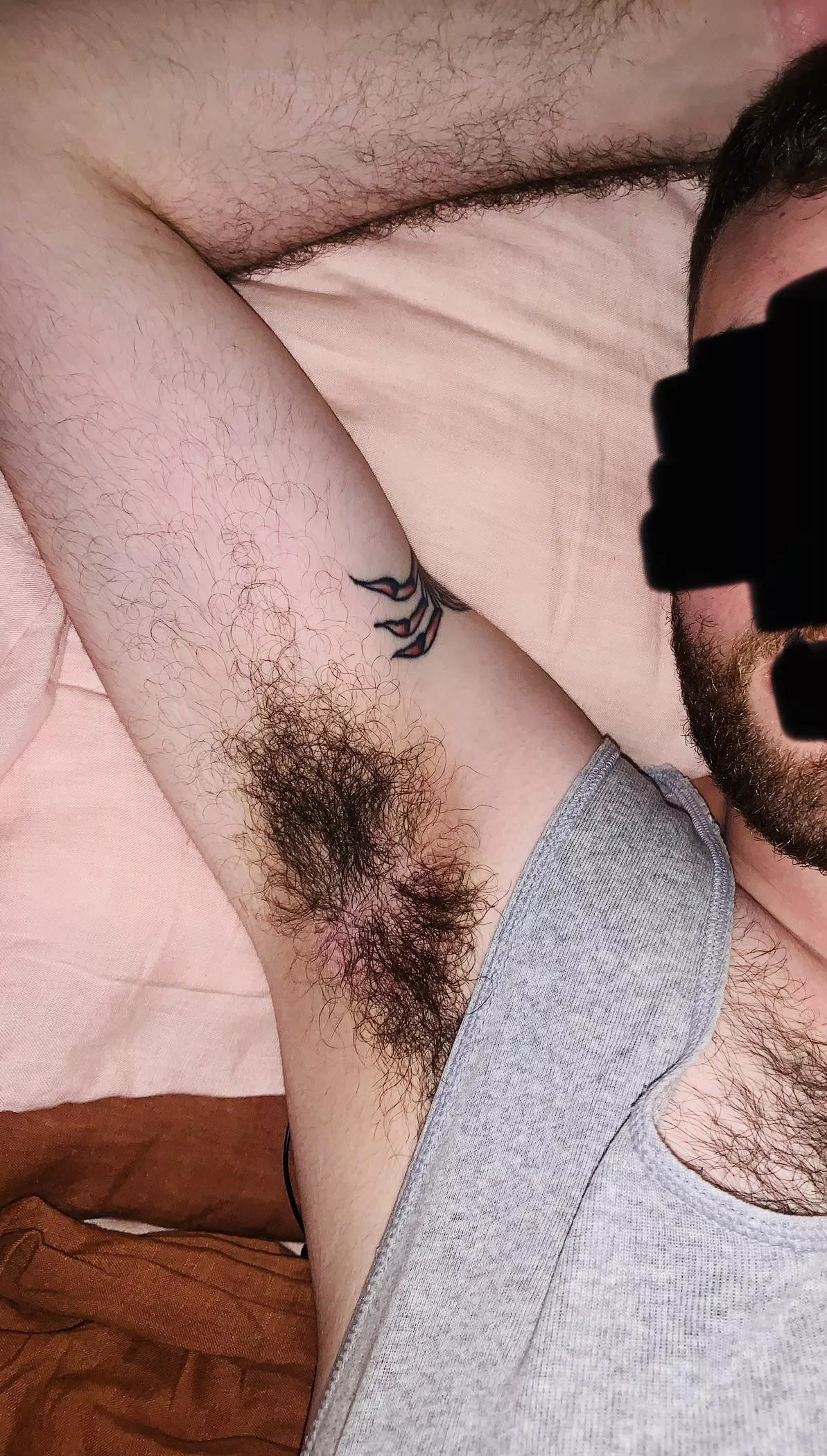 Post run sweaty pits 👅 posted by zanrowinerd