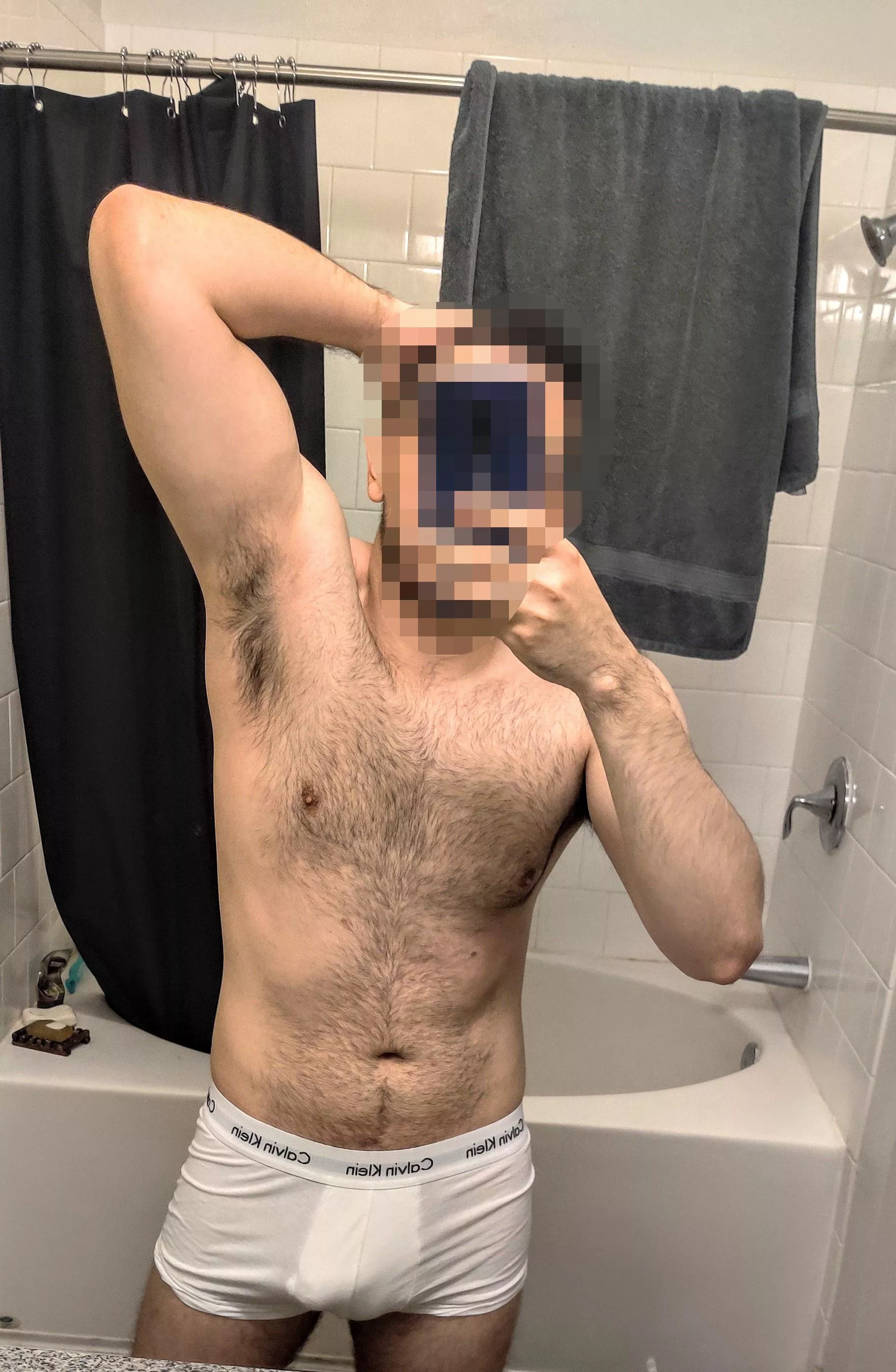 ripe after coming back from the gym posted by MassiveWeather