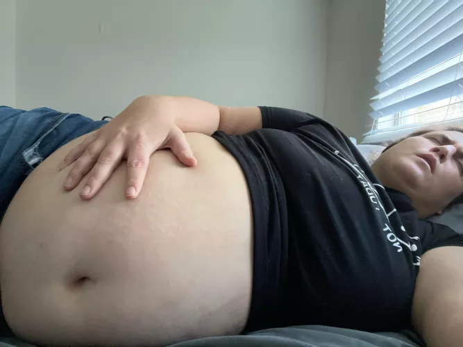 So much chocolate milk sloshing around inside my belly by Sillyflag